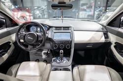 جاكوار إي- بيس